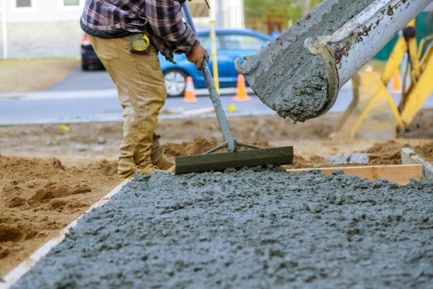  Guttenberg, IA Concrete contractor Pros